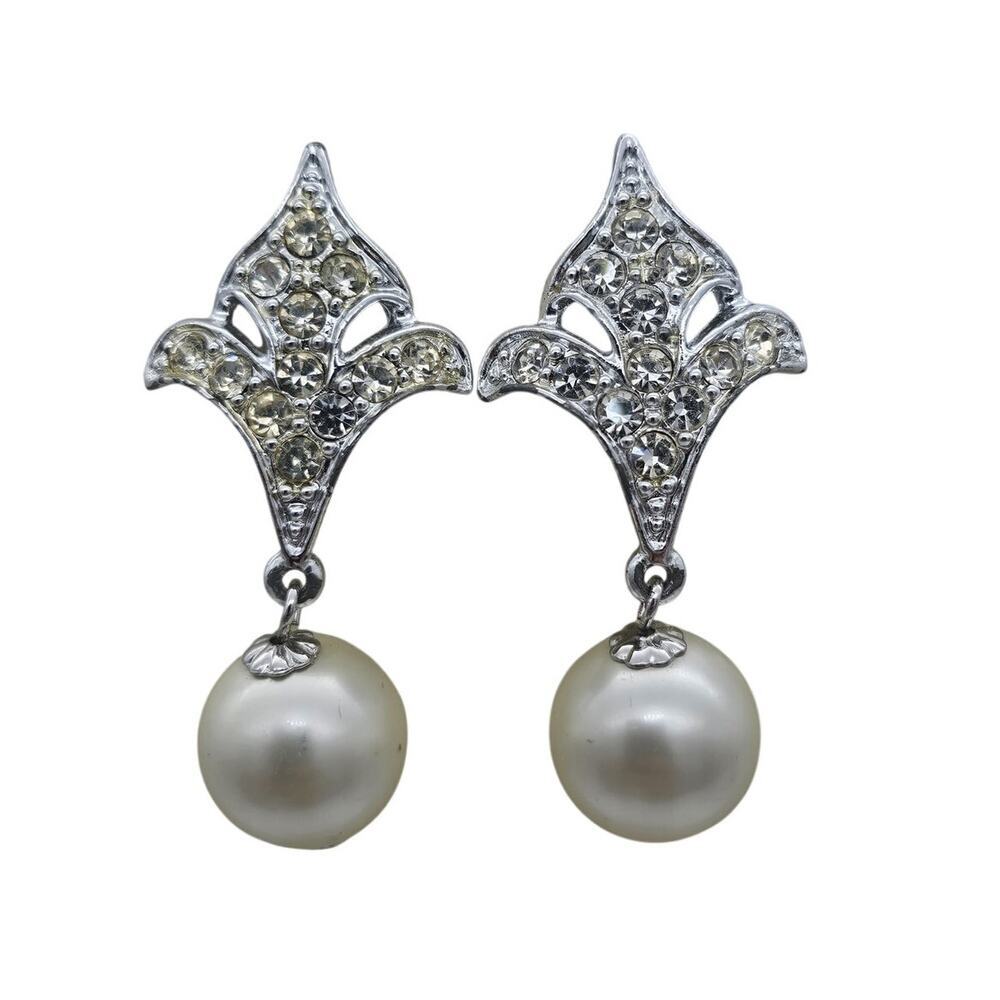 2 Pairs VTG Sarah Coventry Silver Toned Faux Pearl Clip On Earrings - Picture 9 of 16